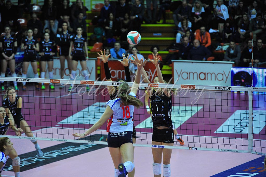 Yamamay-Igor NO (09)